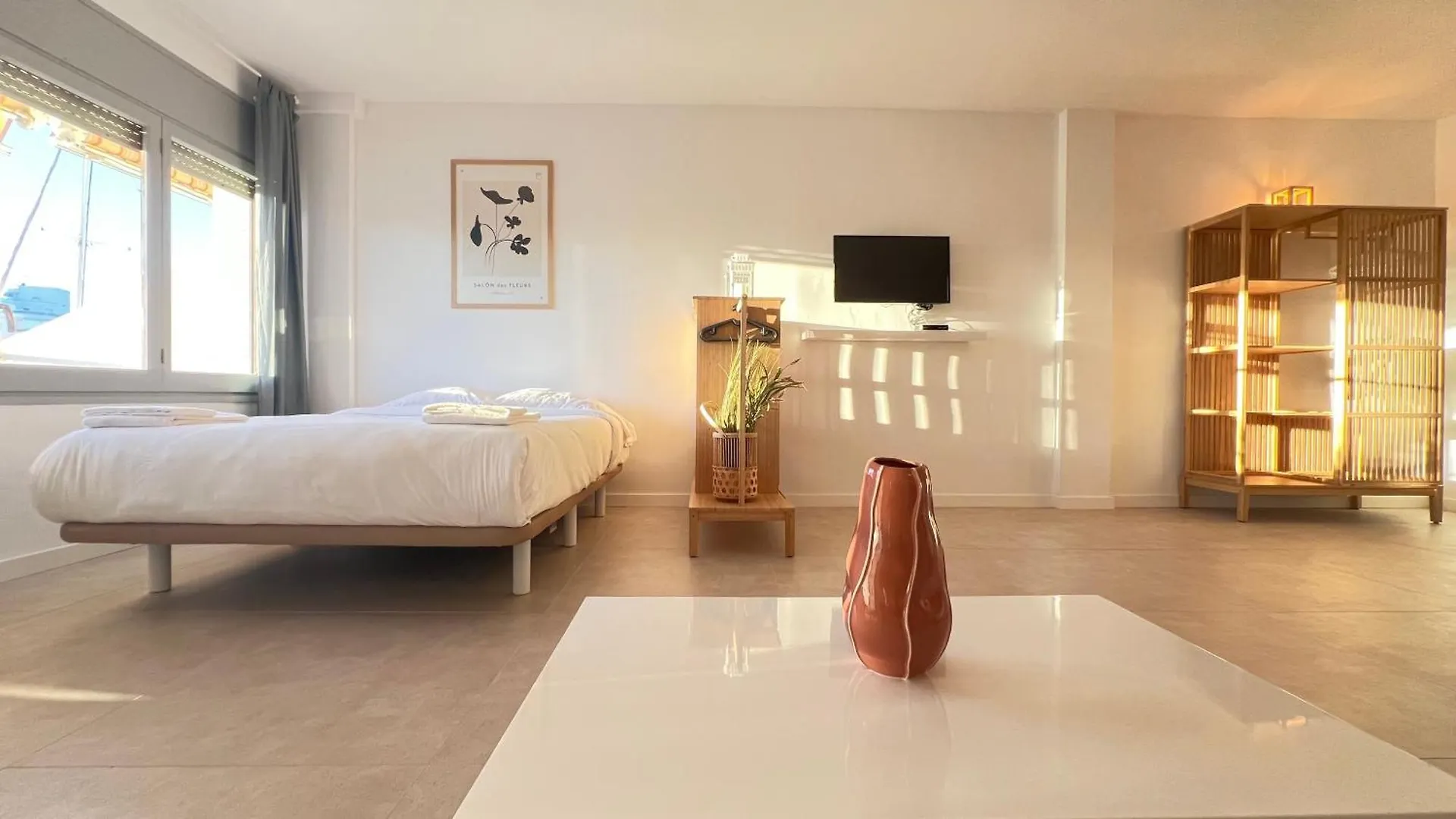 Estudio Frente Al Canal Con Terraza Empuriabrava
